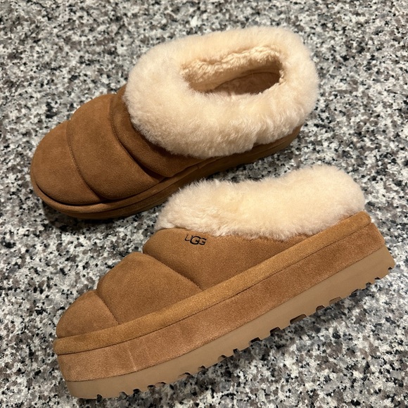 UGG Shoes - UGG Platform Slippers